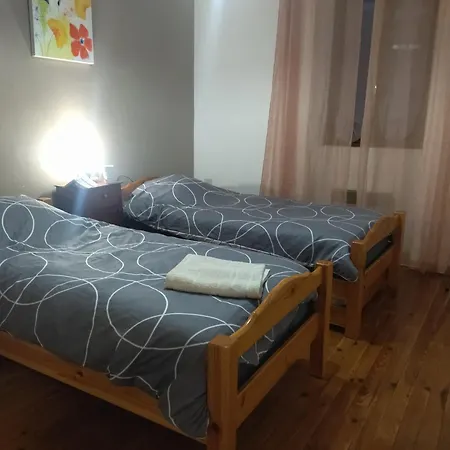 Maison Au Coeur D'un Petit Village Goutrens