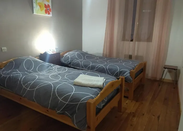 Maison Au Coeur D'un Petit Village Goutrens