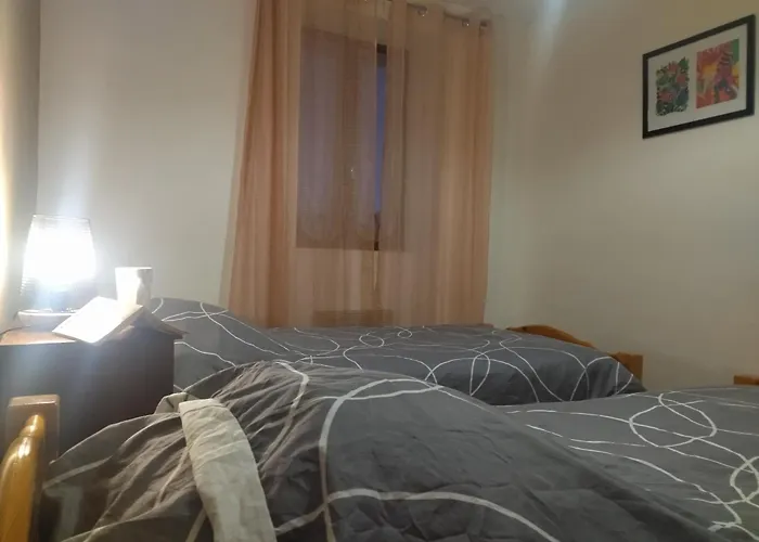 Maison Au Coeur D'un Petit Village *